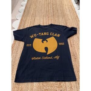 WuTang T Shirt Graphic Black Gold Size Medium